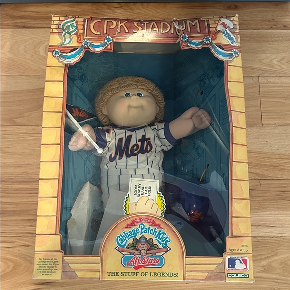 Cabbage Patch Kids Mets Doll in Box - Picture 7 of 7